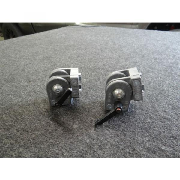 Pair of Bosch Rexroth Linear Motion Multi Angle Connector Kit 3 842 502 680 #1 image
