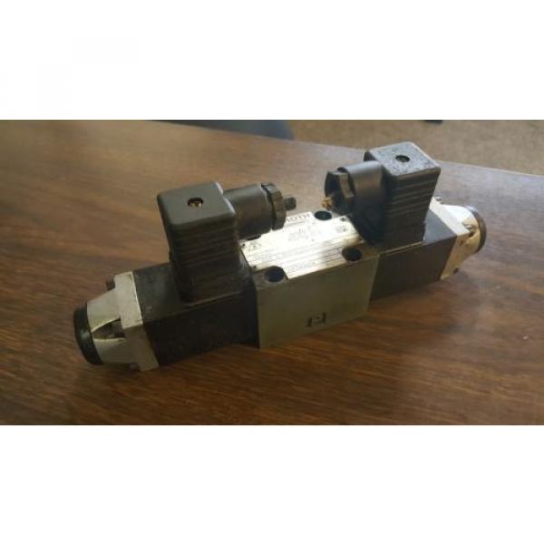 Rexroth Directional Control Valve, 4WE 6 D52/OFAG24NZ, Used, Warranty #1 image
