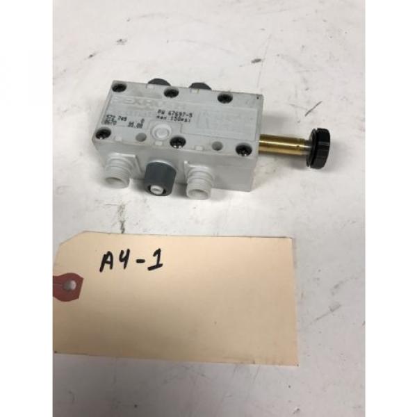 REXROTH 572-749 67697-5 150psi Valve Warranty Fast Shipping #1 image