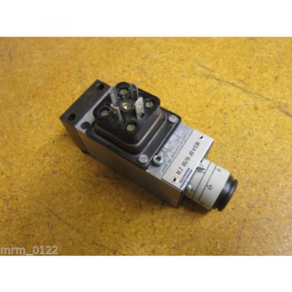 MANNESMANN REXROTH HED-4-OP 16/50-Z-14 Pressure Switch 250V AC 5A 125VDC #1 image
