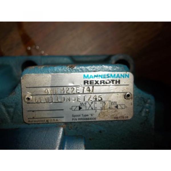 REXROTH 4WEH22E74/6EW11ON-ETZ45  DIRECTIONAL VALVE GOOD USED MISSING LABEL LL2 #5 image
