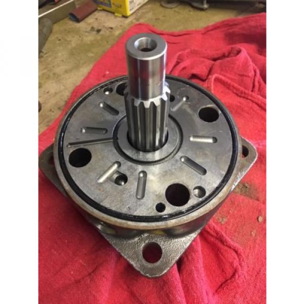 Rineer M015-61-15-006 Hydraulic Motor #1 image
