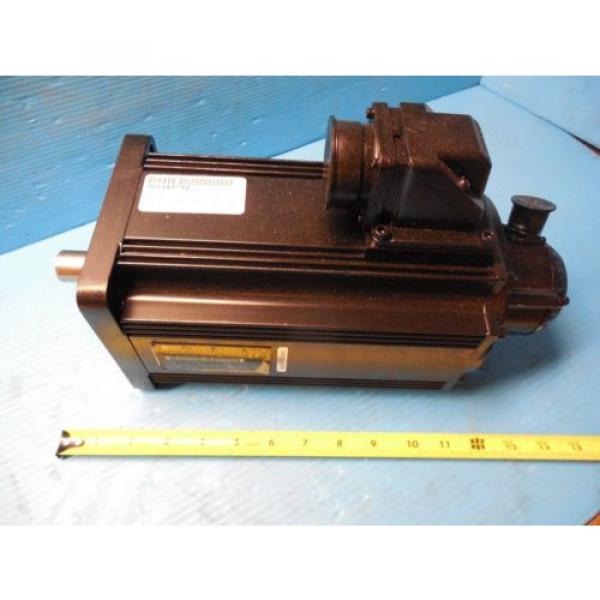 REXROTH INDRAMAT MDD093B-N-040-N2L-110GAO PERMANENT MAGNET MOTOR INDUSTRIAL #2 image