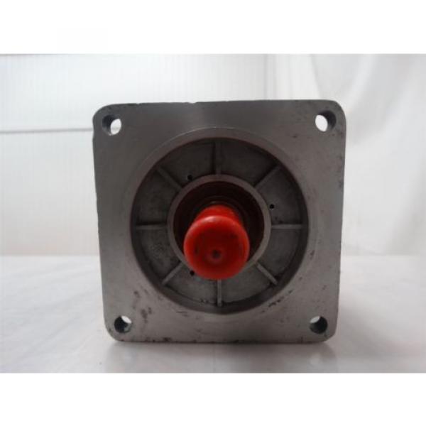 Rexroth Indramat MKD090B-035-KG0-KN Permanent Magnet Motor #4 image