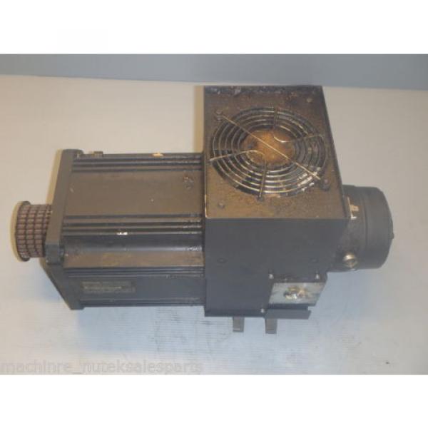Indramat Rexroth Permanent Magnet Motor MAC112C-0-EG-4-F/130-B-1/WI511LV  USA #1 image