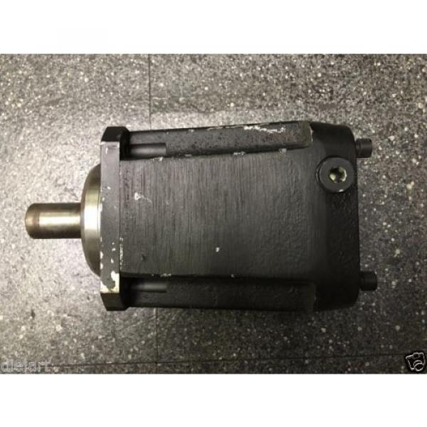 BOSCH REXROTH INDRAMAT ZF PG 100 GEARBOX MODEL GTP095-M01-007 B03 RATIO 7 #5 image