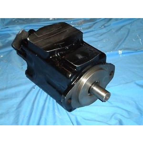 Eaton/Vickers Hydraulic Double Vane Pump:  45V20 #1 image