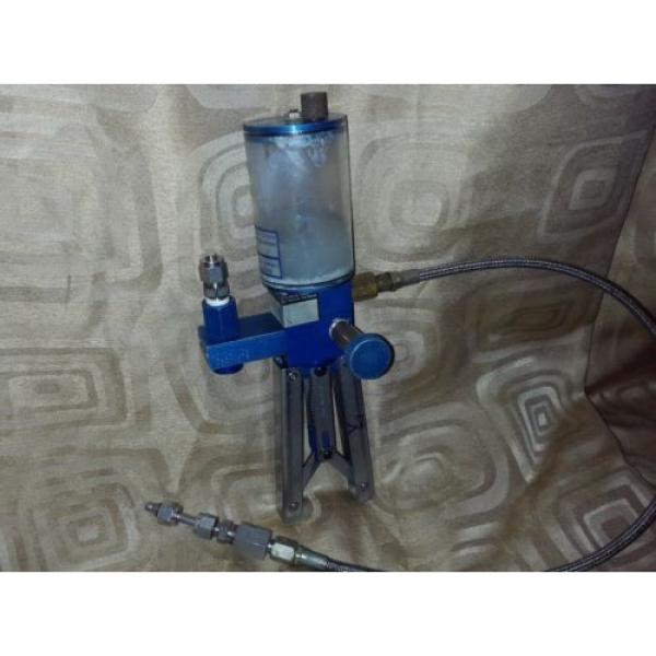 3D Instruments Hydraulic Hand Pump 0-3000 PSI #4 image