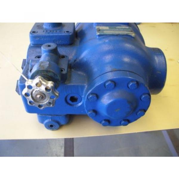 Vickers Hydraulic Combination Pump amp; Valve VC-1380-6-230B5 #2 image