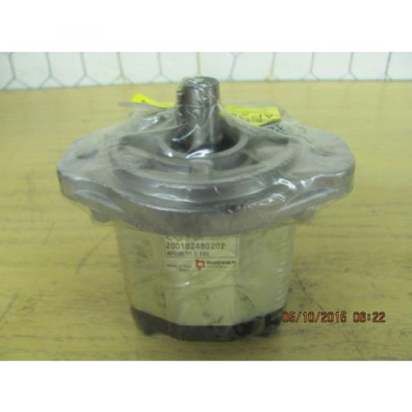 Bucher AP200/11D 880 Hydraulic Gear Pump #5 image