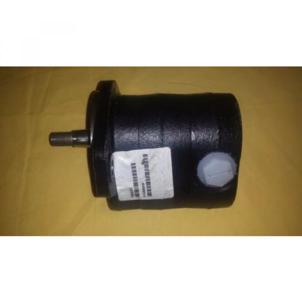 Sauer Danfoss / TurollaOCG Hydraulic Pump | 83032707 | A143908498 | New/Unused #2 image
