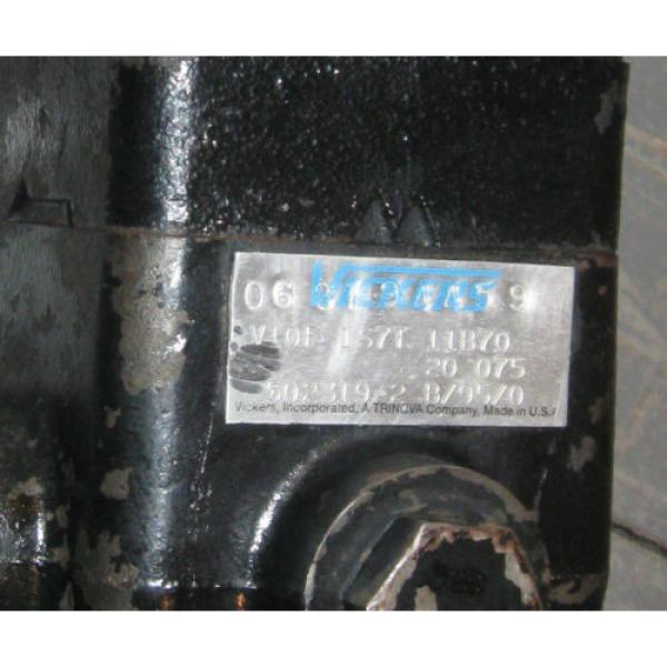 Vickers V10 Series Hydraulic Vane Pump  V10F-1S7T-11B70    5/8 Shaft 9 Tooth #4 image