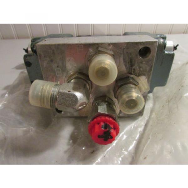 Hydraulic Control Valve With Two Nachi Hydraulic Coils EA64-D2-1A 24VDC #2 image