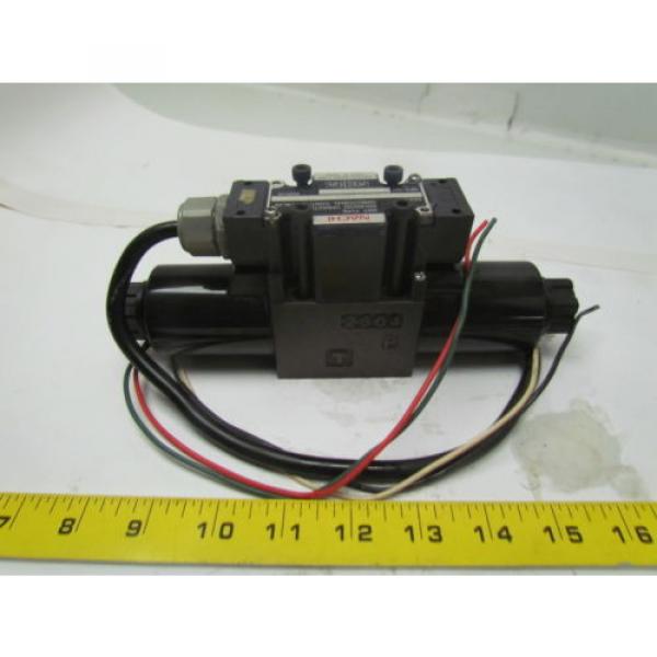 Nachi SS-G01-C6-R-D2-E30 Hydraulic solenoid directional control valve wet type #3 image