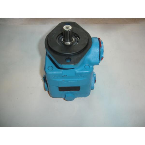 Eaton Power Steering Pump 02-142292-1  V20F-1S8S-38A6G-22 502461-1 7 Ton Vickers #1 image