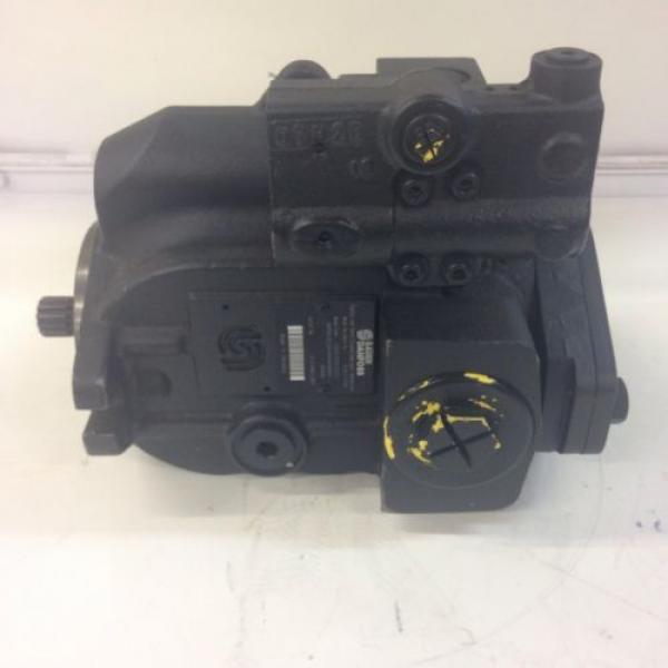 Sauer Danfoss Hydraulic Piston Pump, Model #: LRR03DLS2014NNN3C2BGA6NAAANNNNNN #3 image