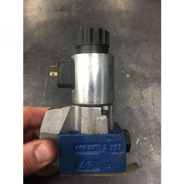 REXROTH 3-WAY POPPET SOLENOID Hydraulic VALVE R900049834 Free Shipping #2 image