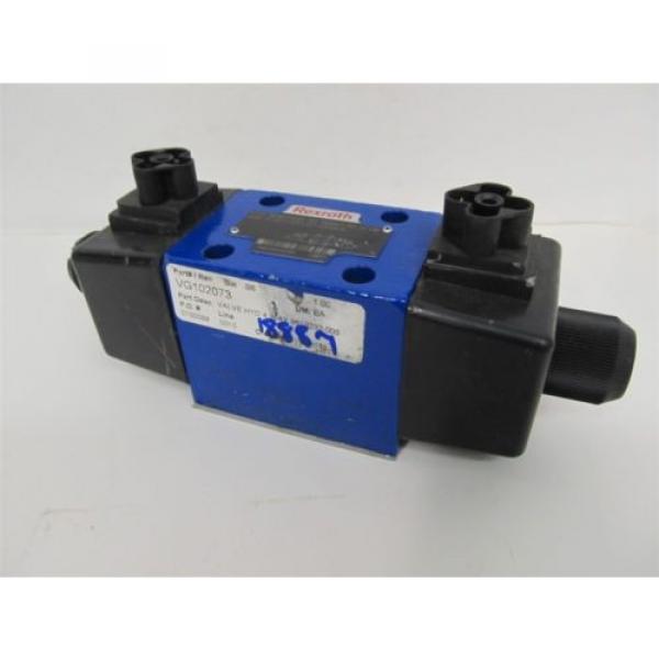 Rexroth R978918092, 4-way Hydraulic Directional Control Valve #1 image
