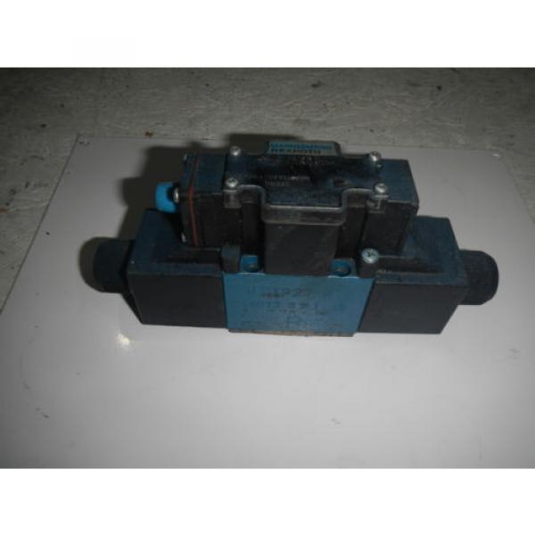 Rexroth 4WE6D61/OFEG24N9 D03 Hydraulic Directional Valve #1 image
